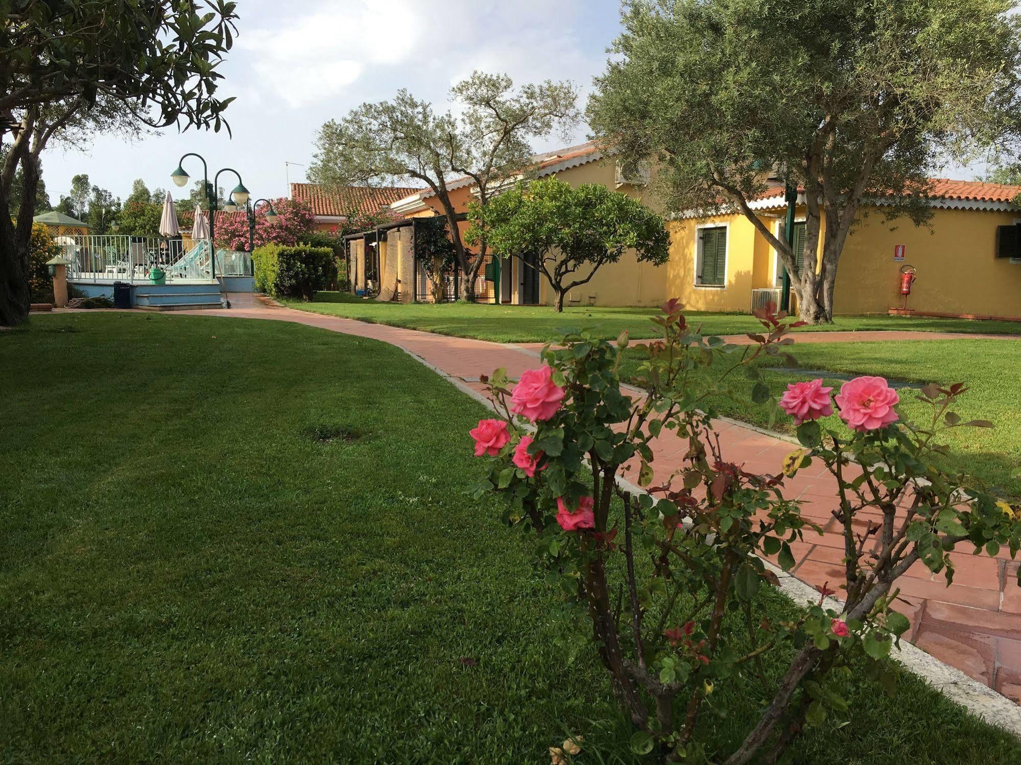 Residence Verde Mare Tortolì Exterior foto