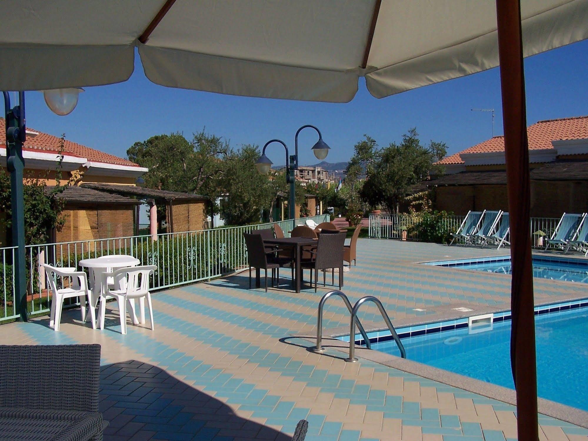 Residence Verde Mare Tortolì Exterior foto